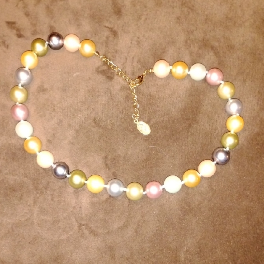Kenneth Jay Lane Faux Pearl Necklace